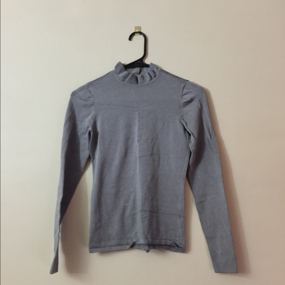 H&M silver knit top with metallic sheen